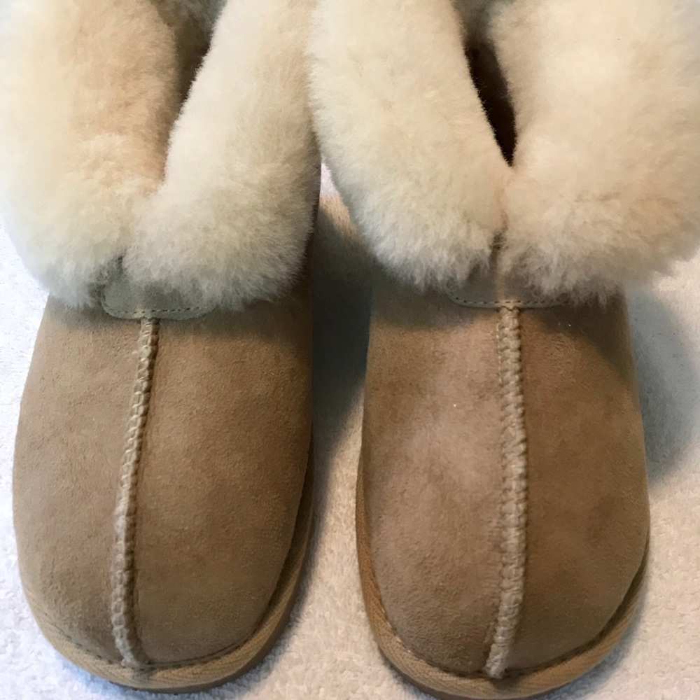 Brand New Amazingly Comfortable Ugg-style Boots by ANYTHING BUT MONDAY - box 54